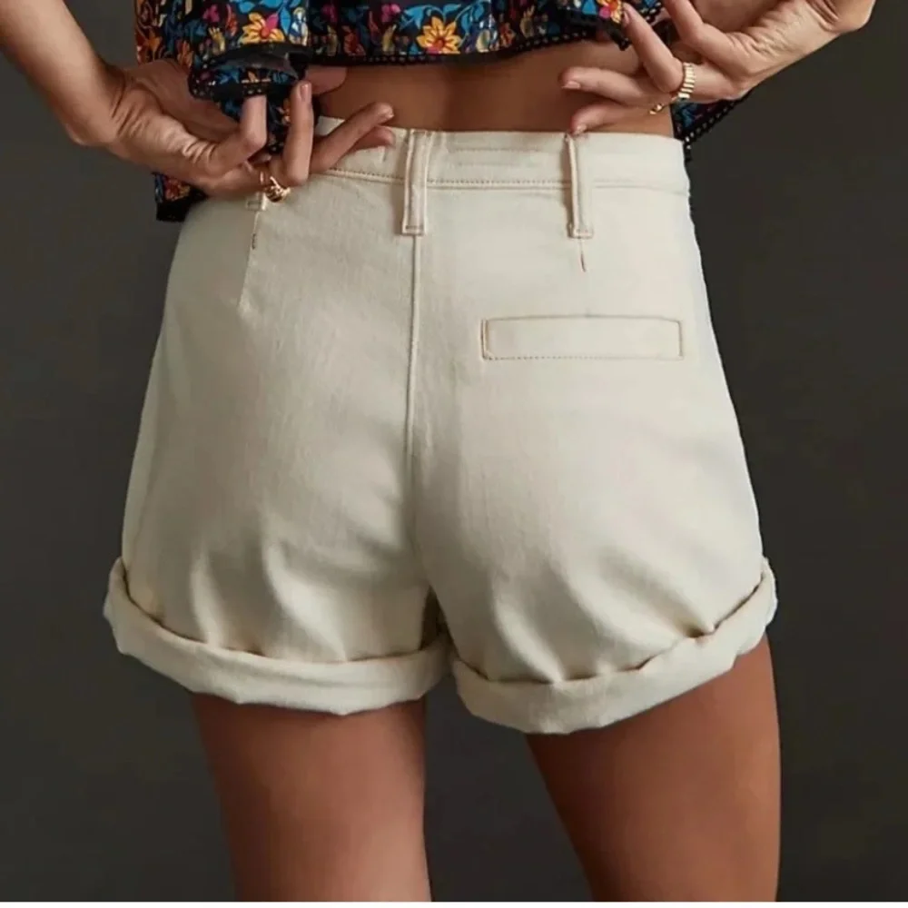 Pilcro Women's Cream Cotton Blend Shorts - - Picture 3 of 13